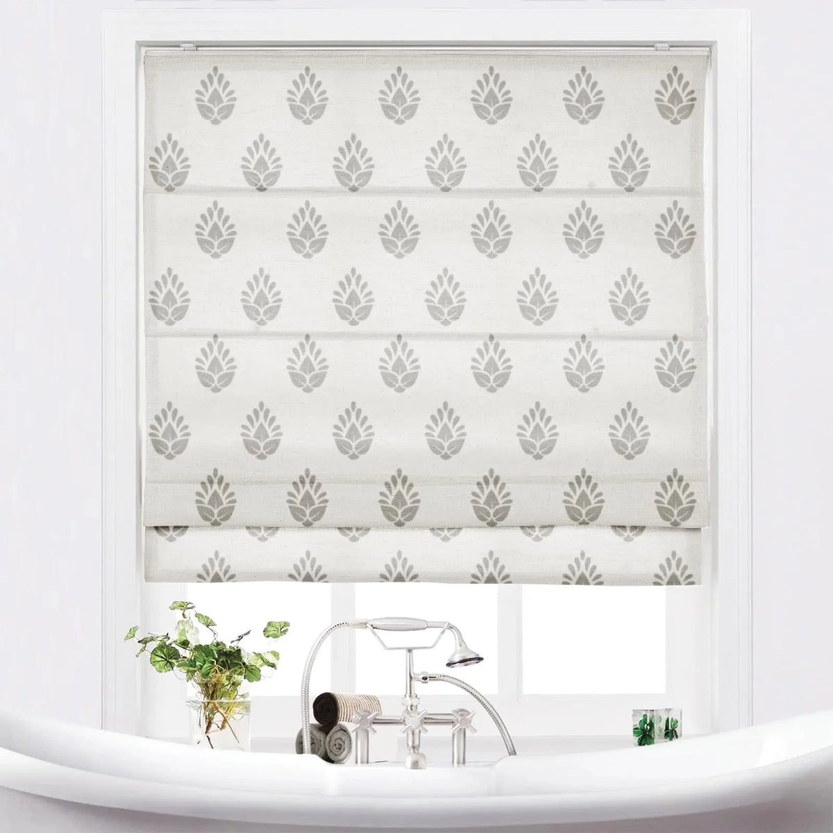 Stefana Silber x TWOPAGES Printed Linen Blend Roman Blind Cordless