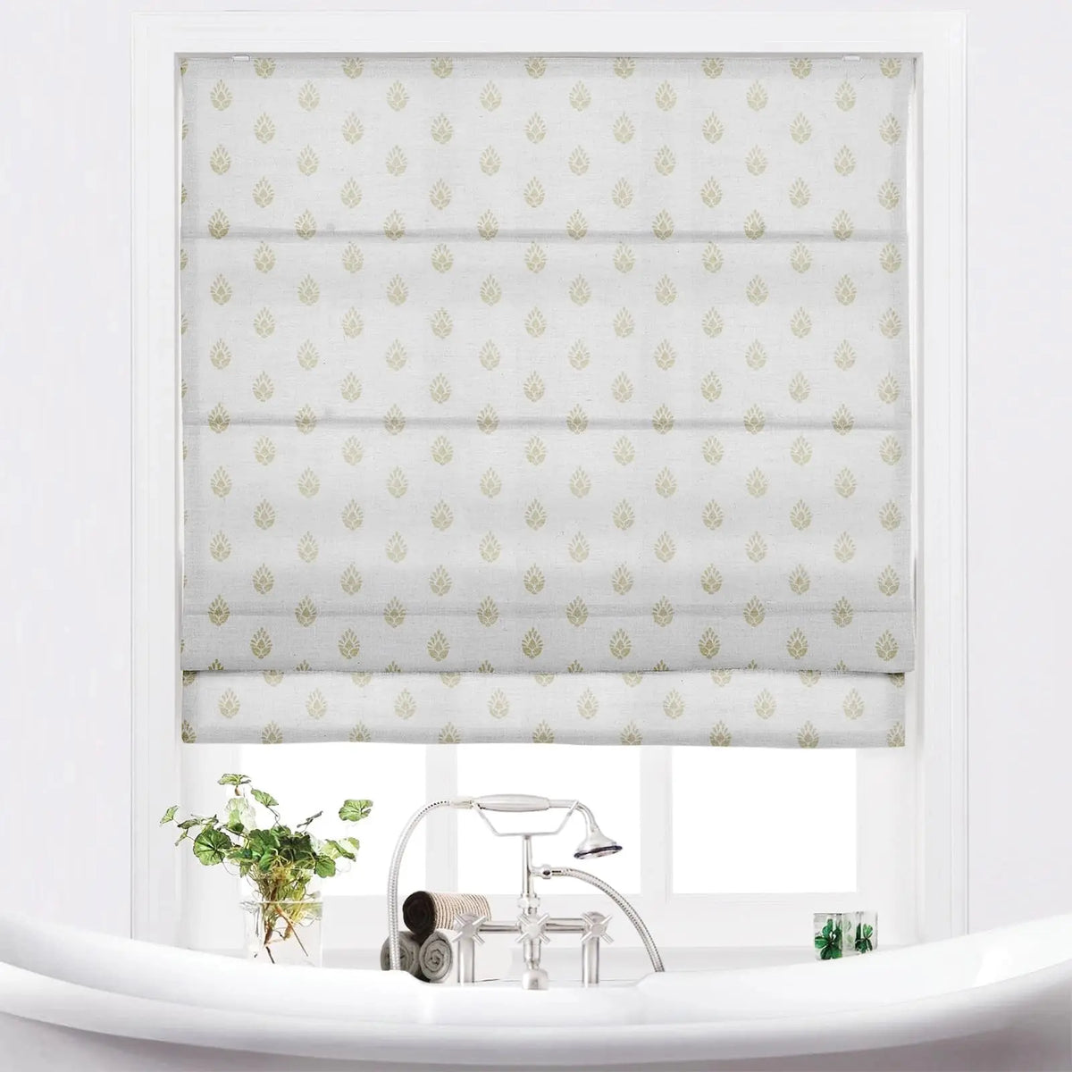 Stefana Silber x TWOPAGES Printed Linen Blend Roman Blind Cordless