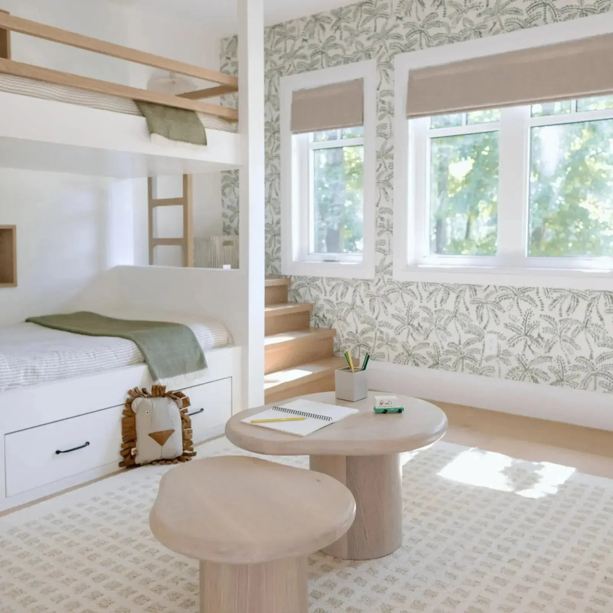 Smart Motorised Plain Roman Blind Cordless