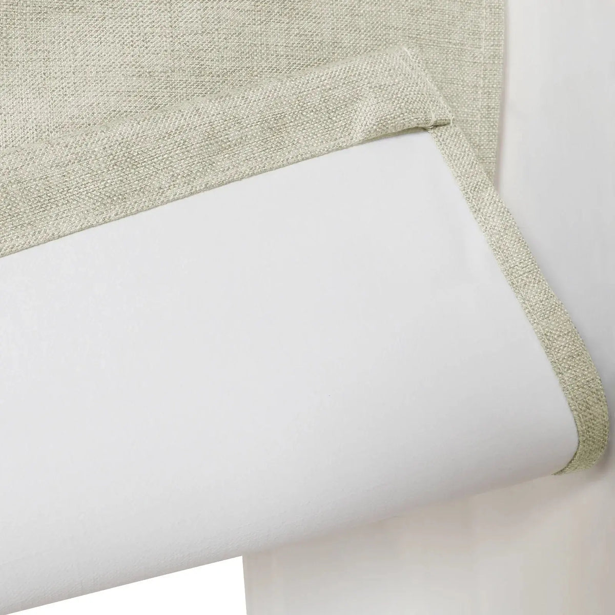 Liz Linen Roman Blind in Wooden Headrail Cordless