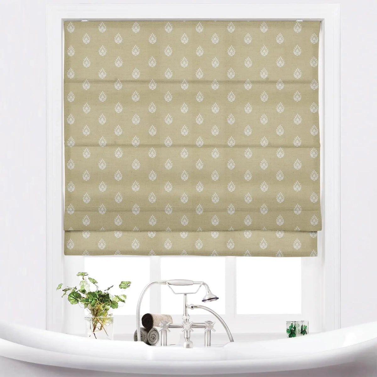 Stefana Silber x TWOPAGES Printed Linen Blend Roman Blind Cordless