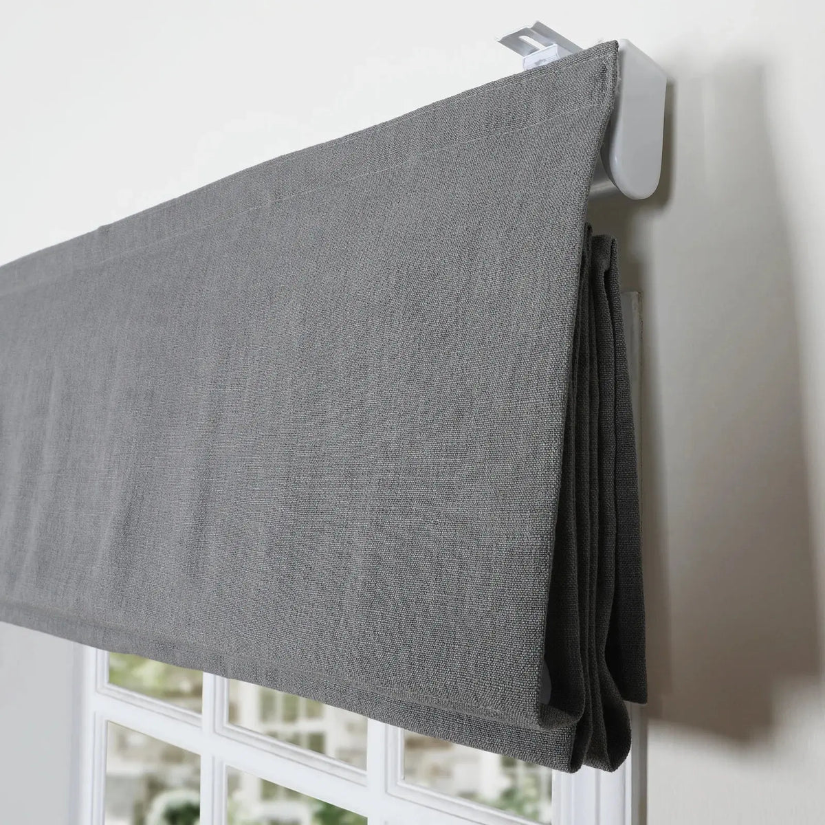Liz Linen Roman Blind Cordless
