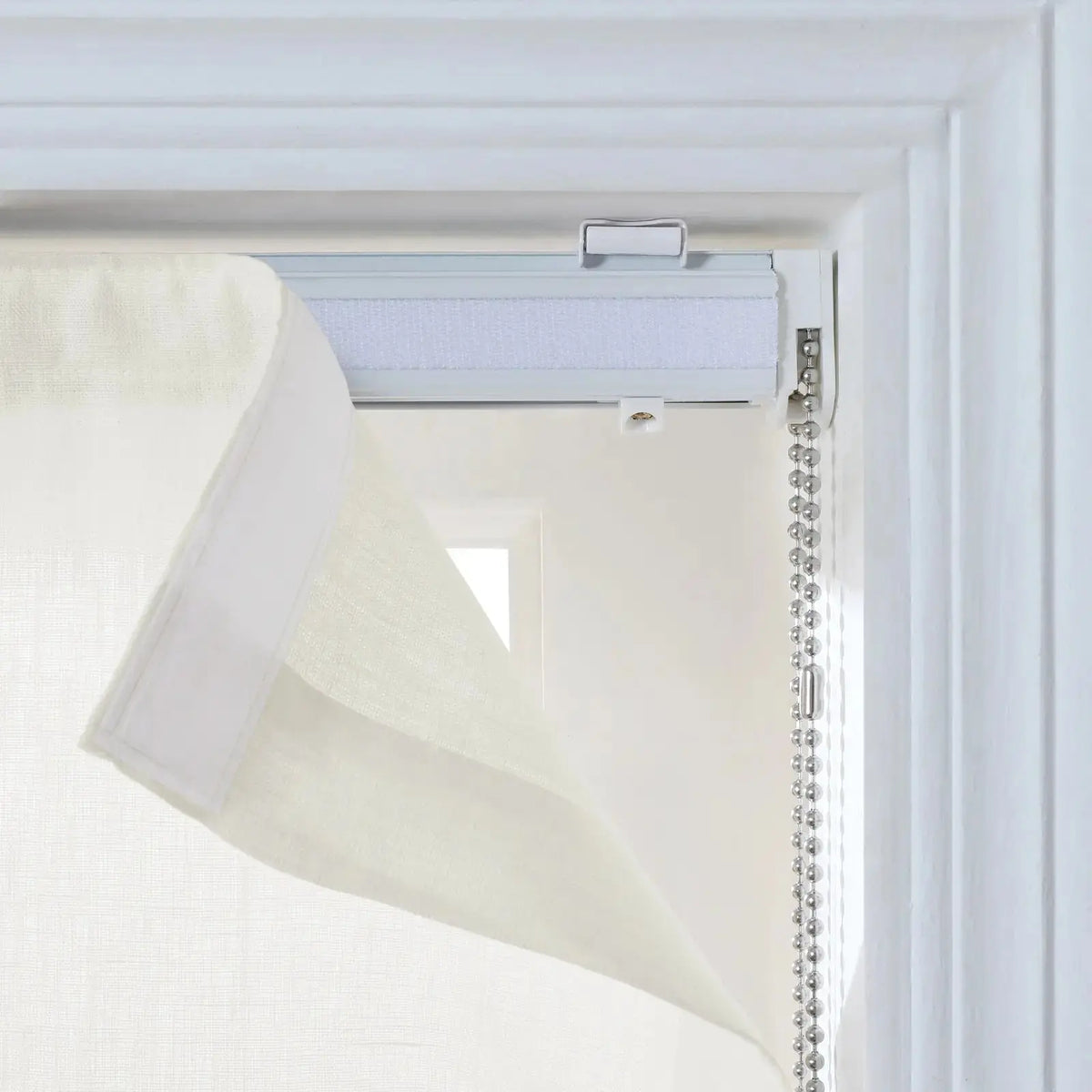Patti Belgian Linen Roman Blind Cord Lift