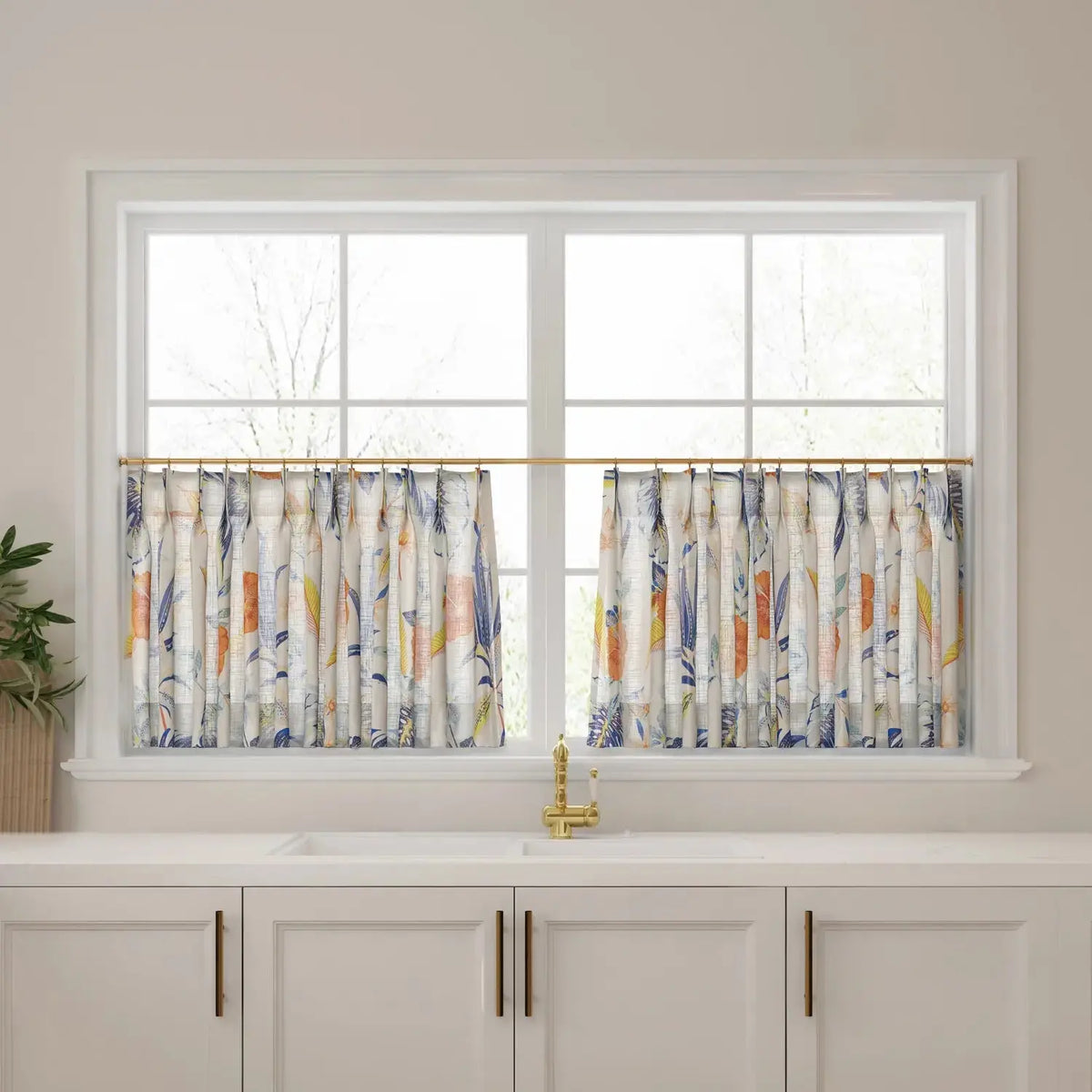 Custom Cafe Curtains Pleated