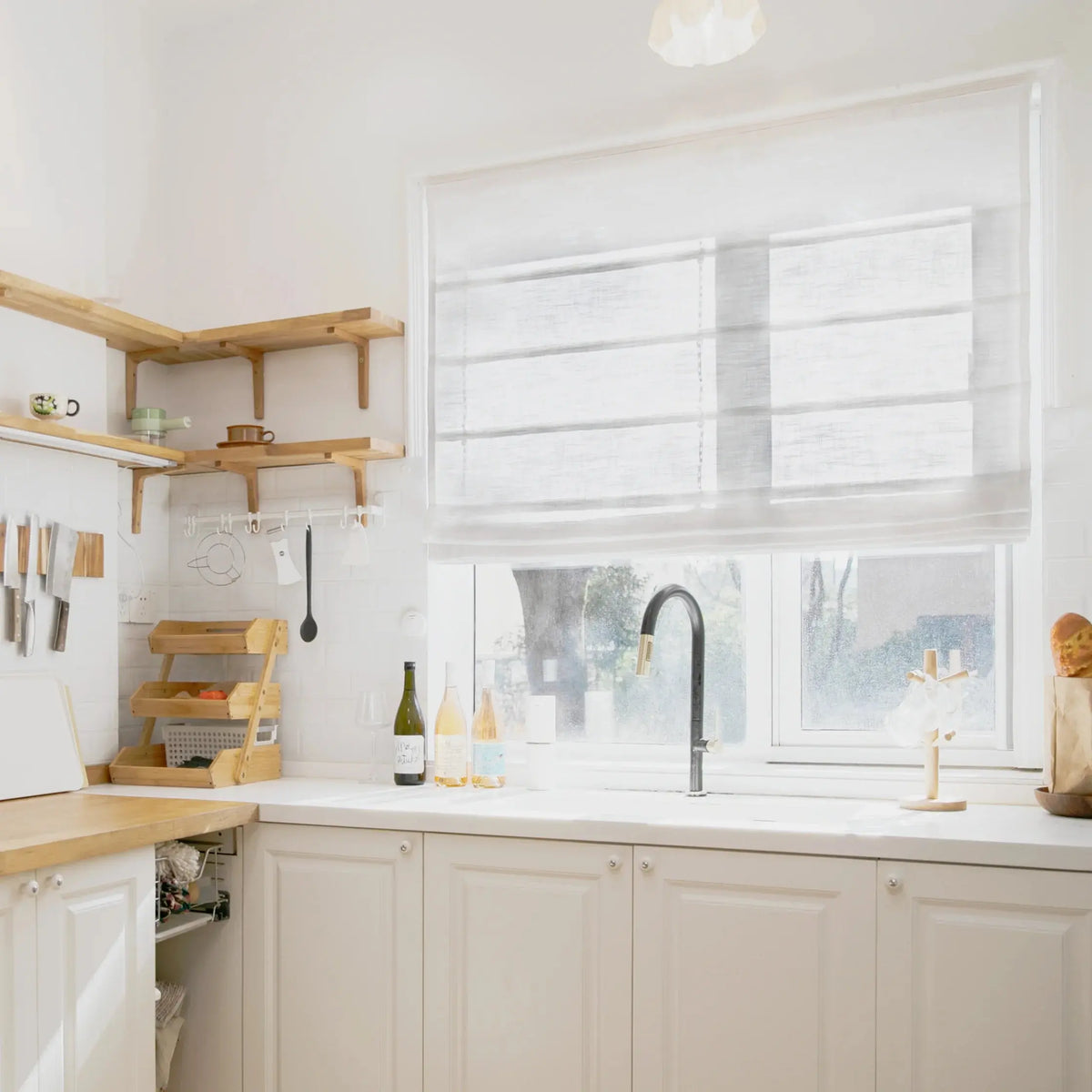 Isabella Cotton Roman Blind Cord Lift