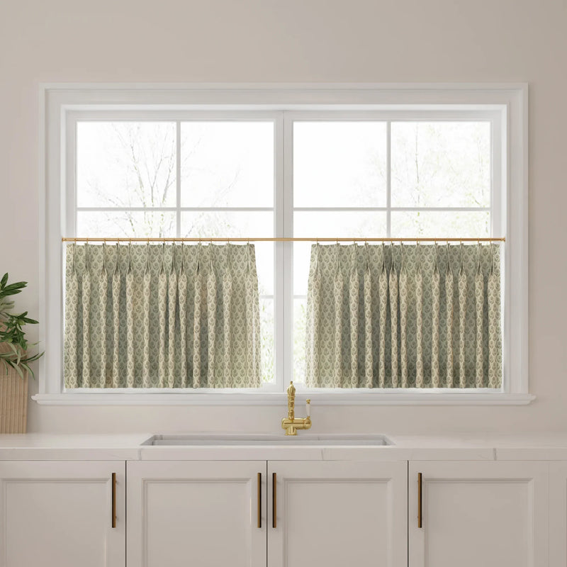 Custom Cafe Curtains Pleated