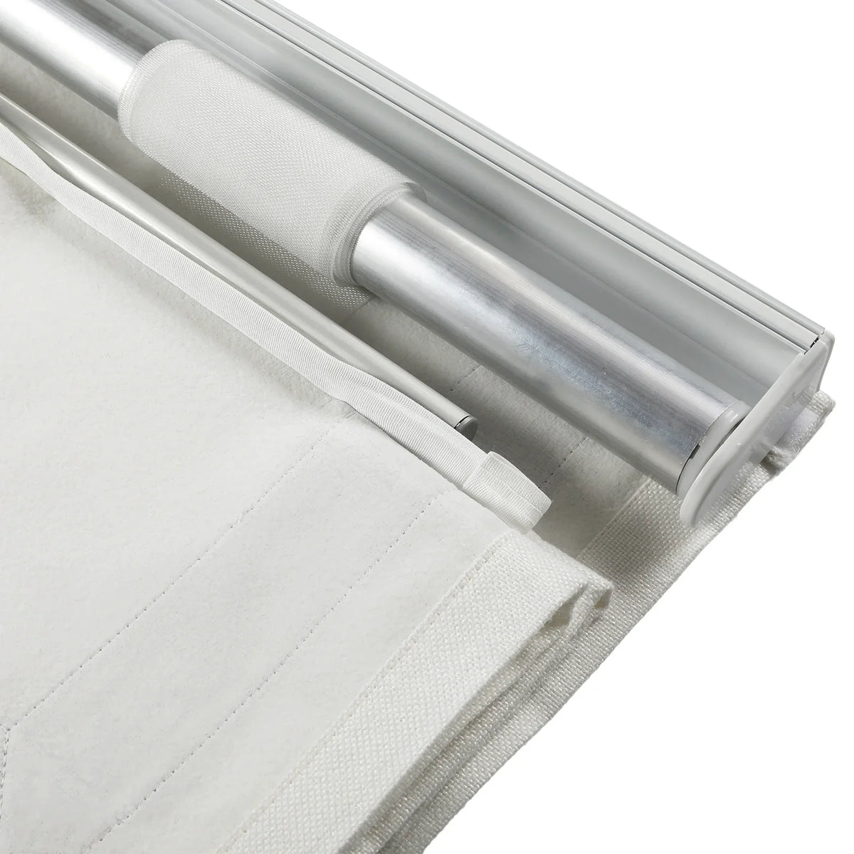 Tyrone Roman Blind with Contrast Border Cordless