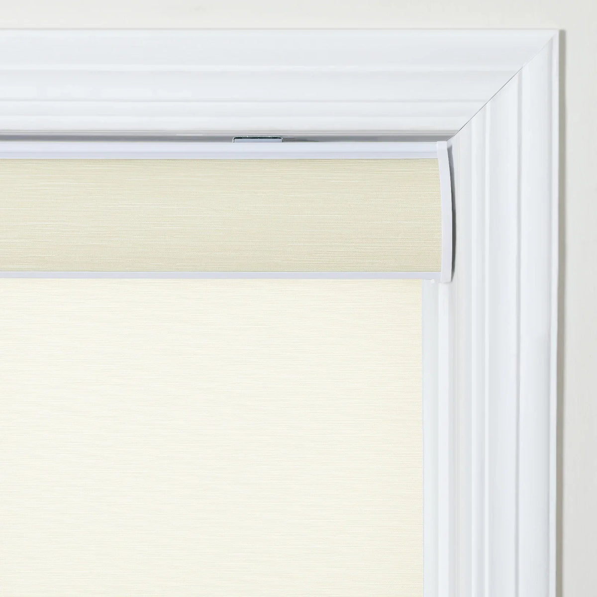 Alvin Boutique Room Darkening Cordless Roller Blinds
