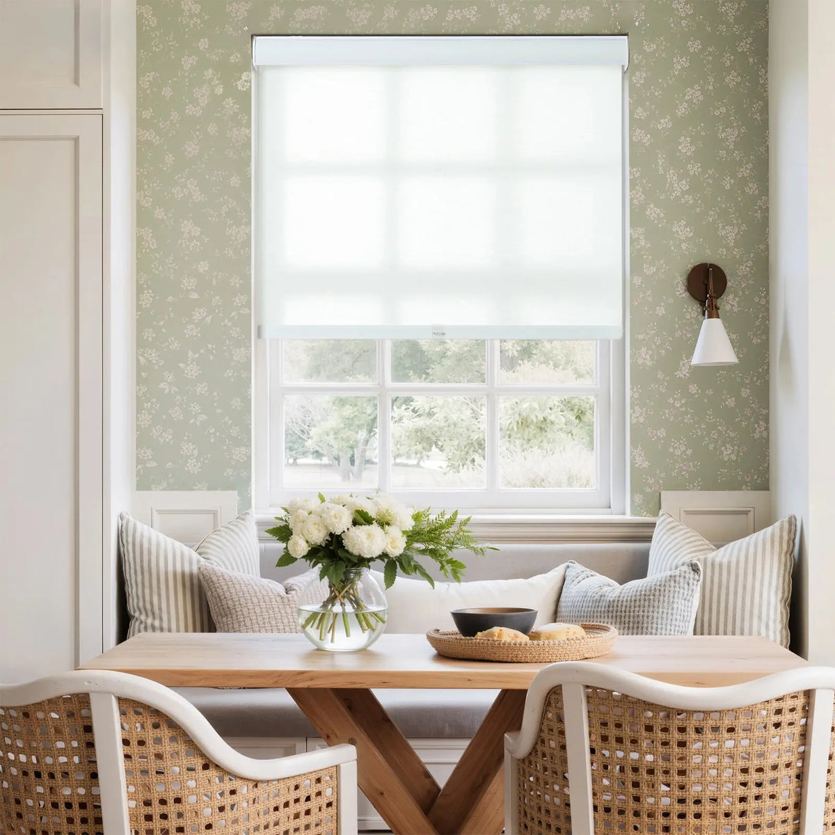 Alvin Boutique Room Darkening Cordless Roller Blinds