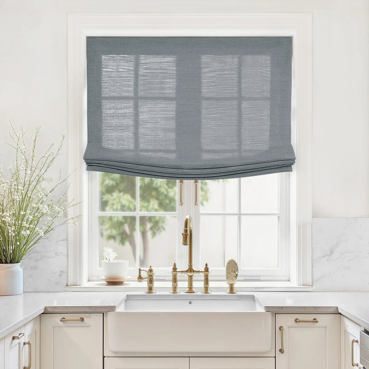 Liz Linen Relaxed Roman Blind Cord Lift