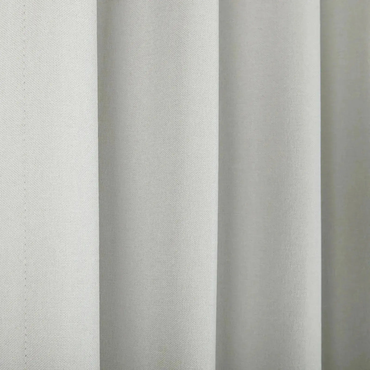 Lila Blockout Pleated Curtains