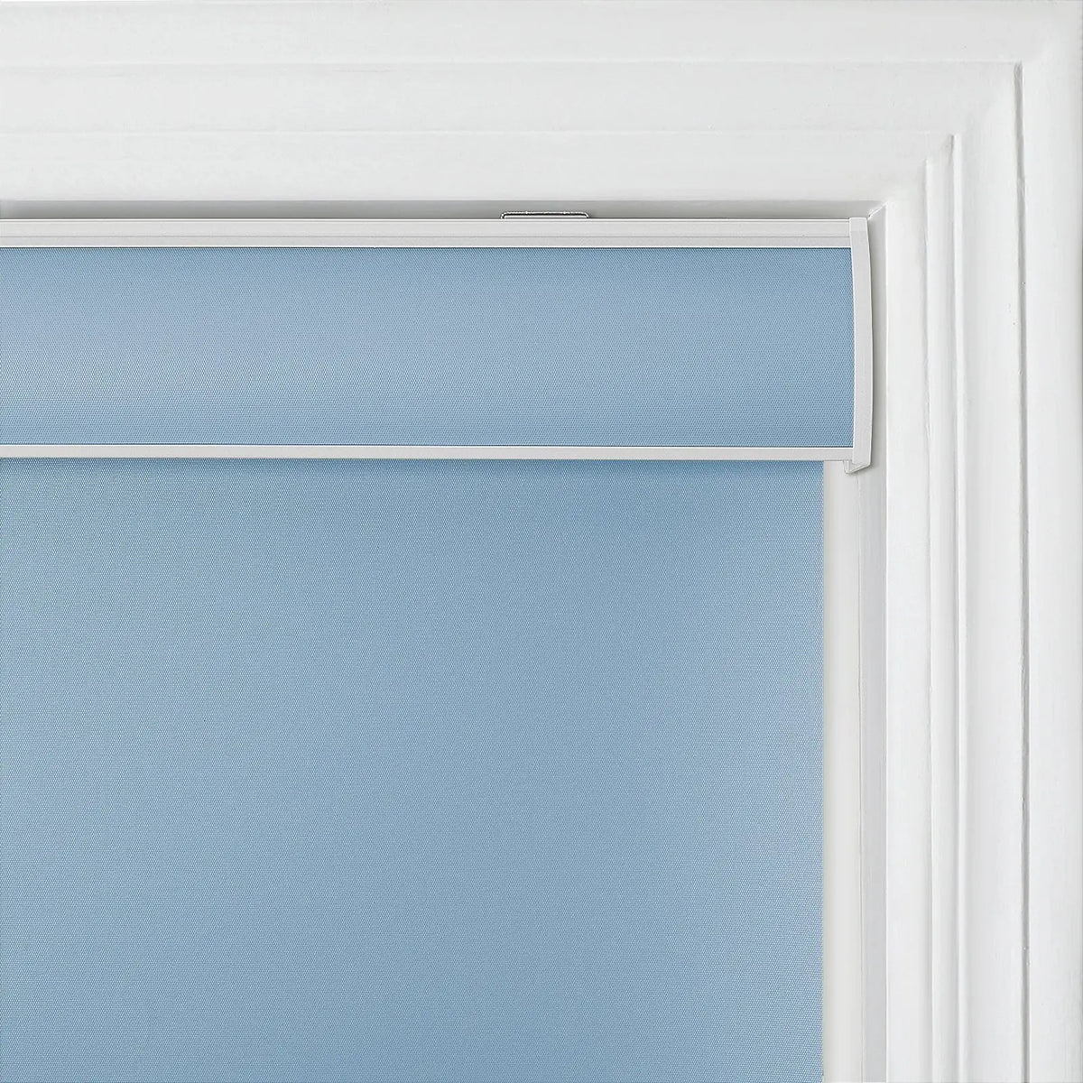 Alvin Waterproof Blockout Cordless Roller Blinds