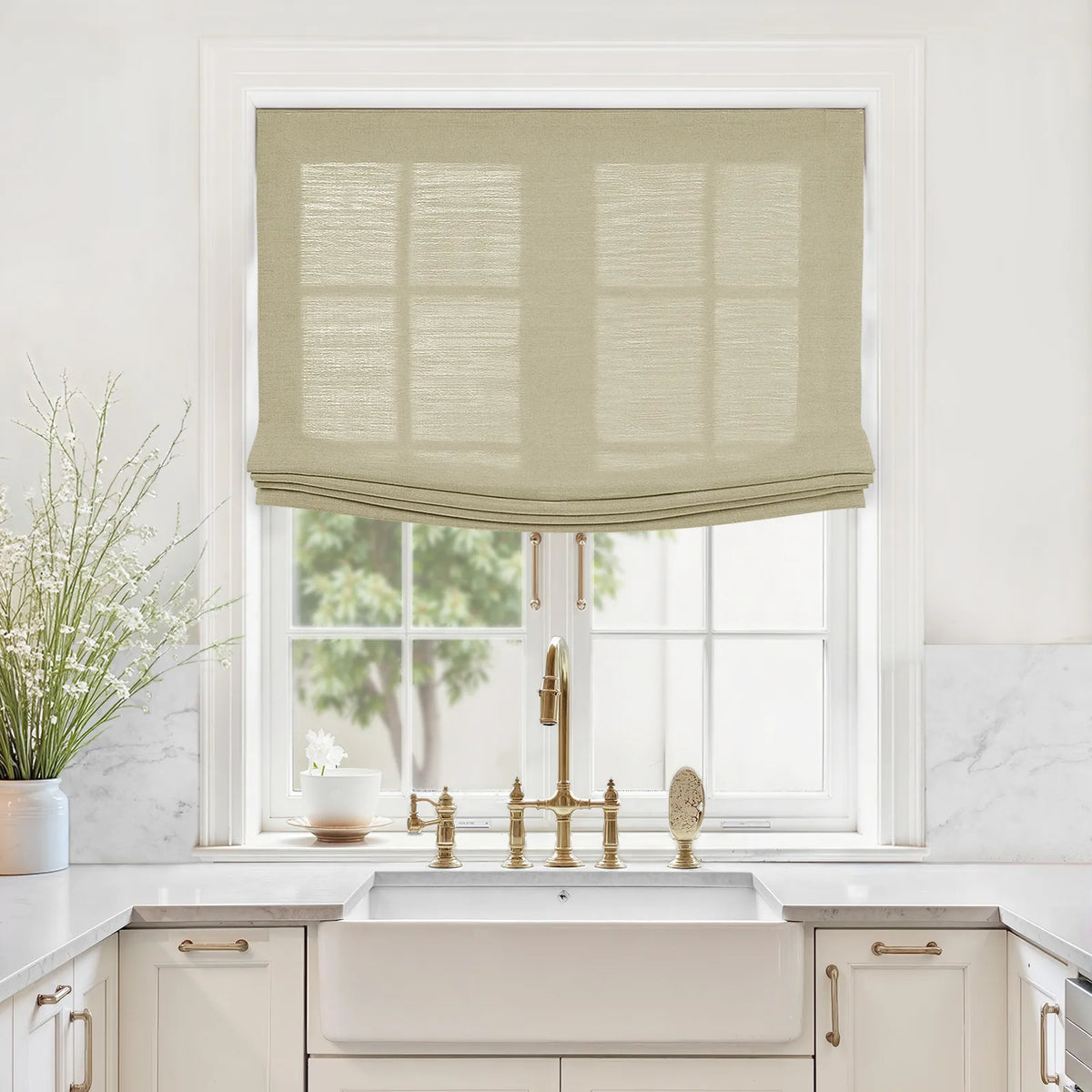 Liz Linen Relaxed Roman Blind Cord Lift