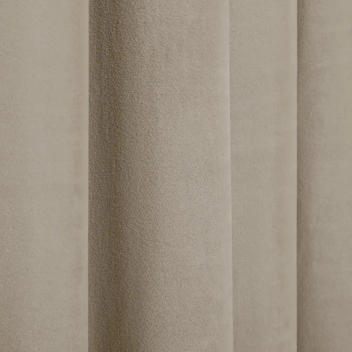 Tavis Premium Velvet Pleated Curtain
