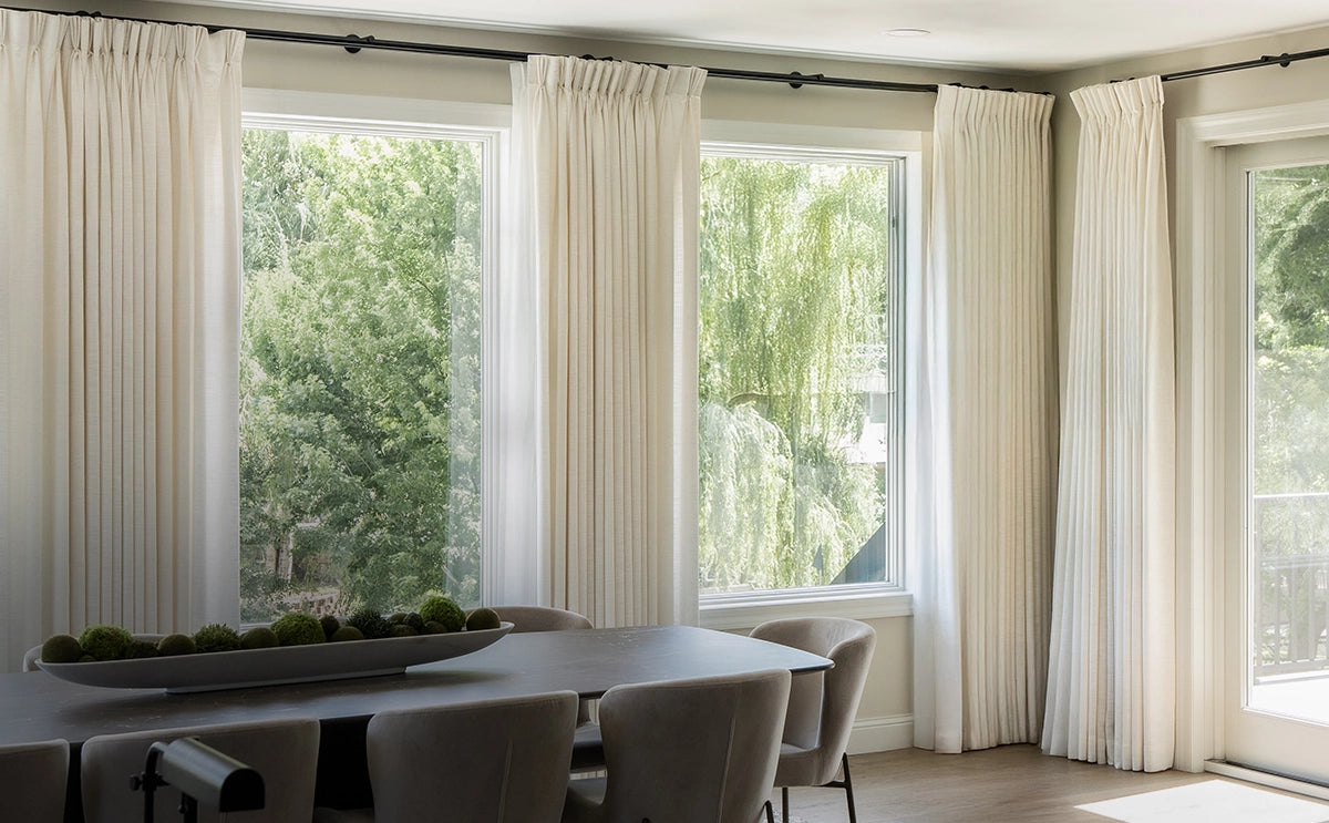 TWOPAGES CURTAINS AU