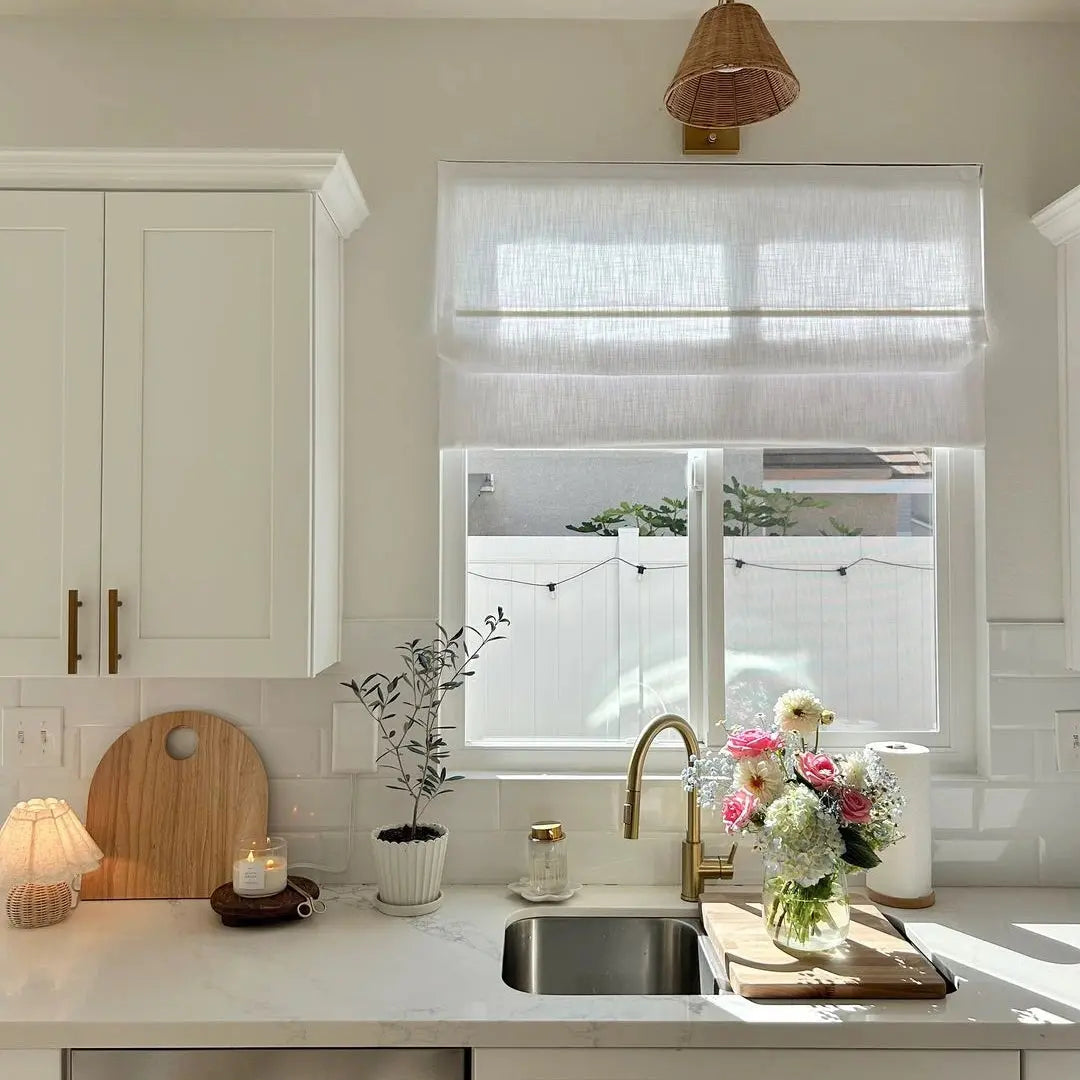 Liz Linen Roman Blind Cordless