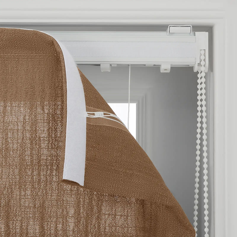 Liz Linen Flat Roman Blind Cord Lift