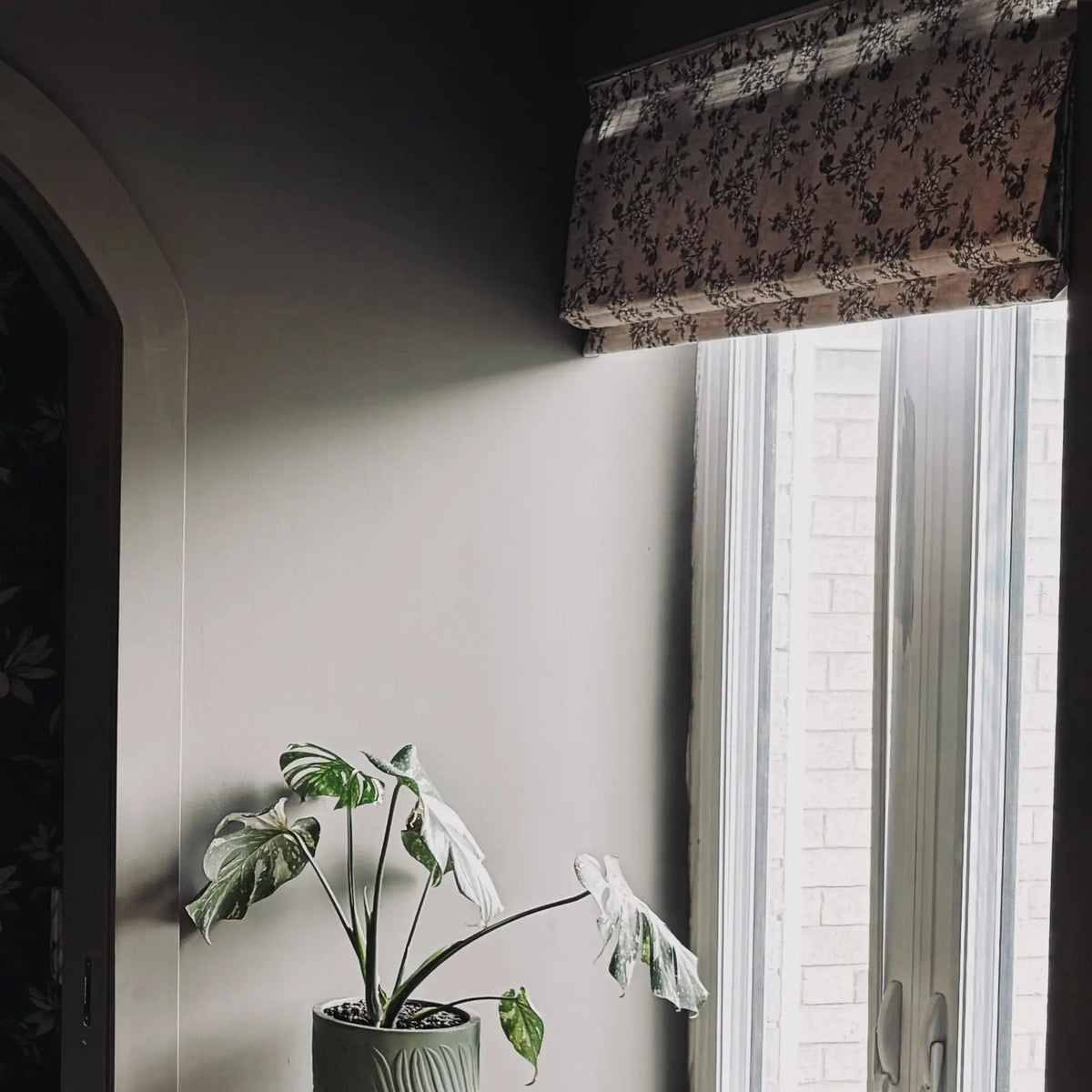 Sara Le x TWOPAGES Printed Linen Roman Blind Cordless