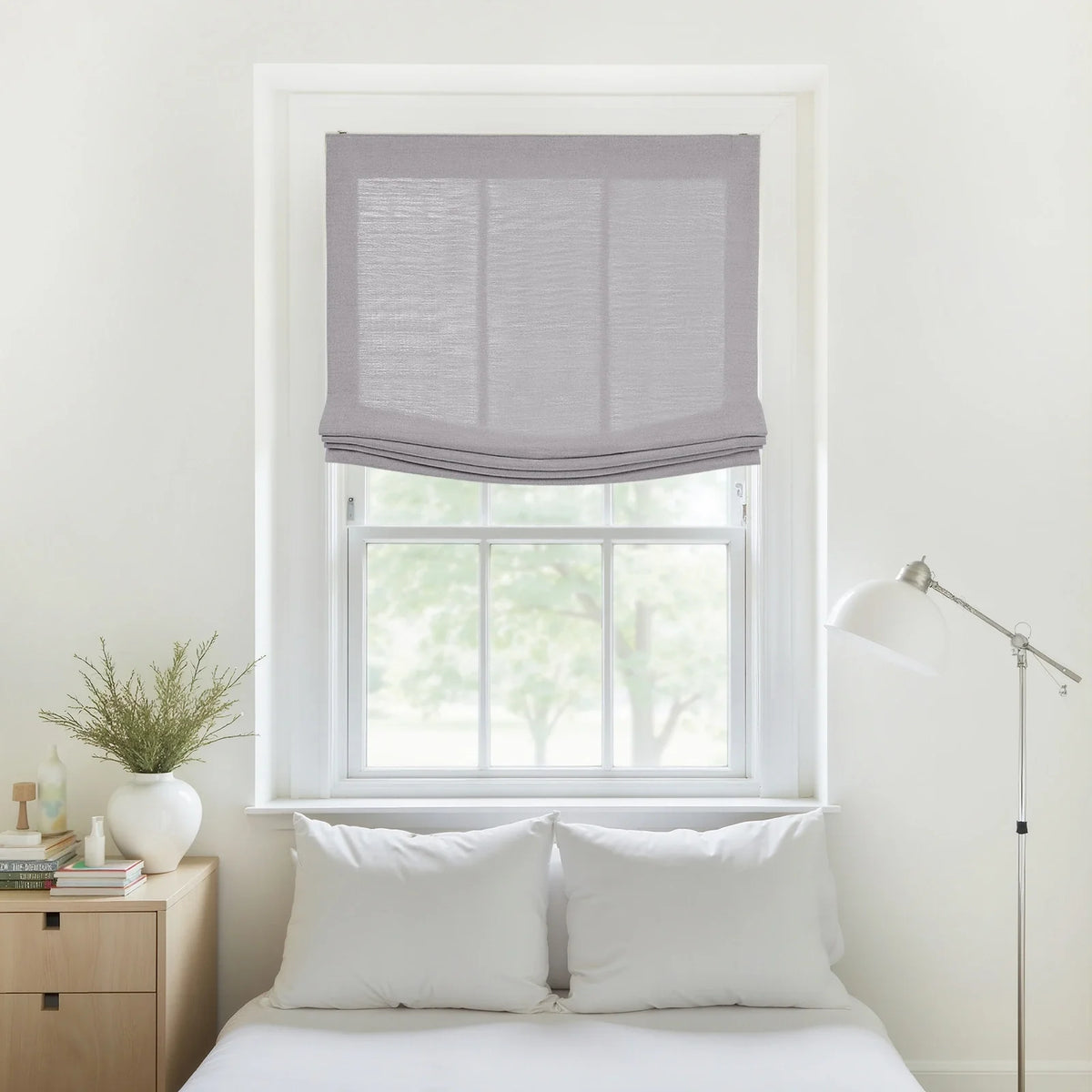 Liz Linen Relaxed Roman Blind Cord Lift