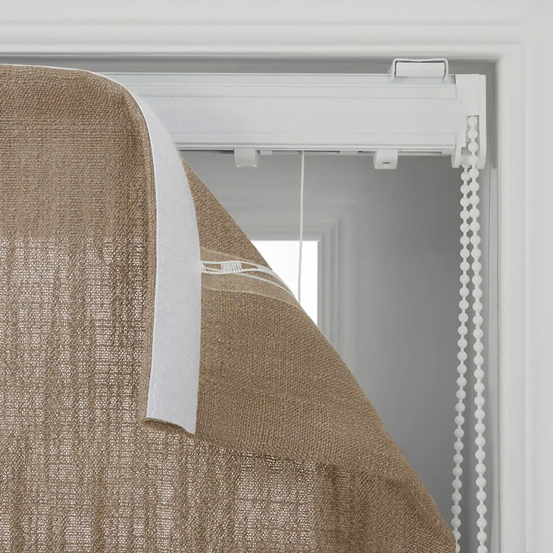 Liz Linen Flat Roman Blind Cord Lift