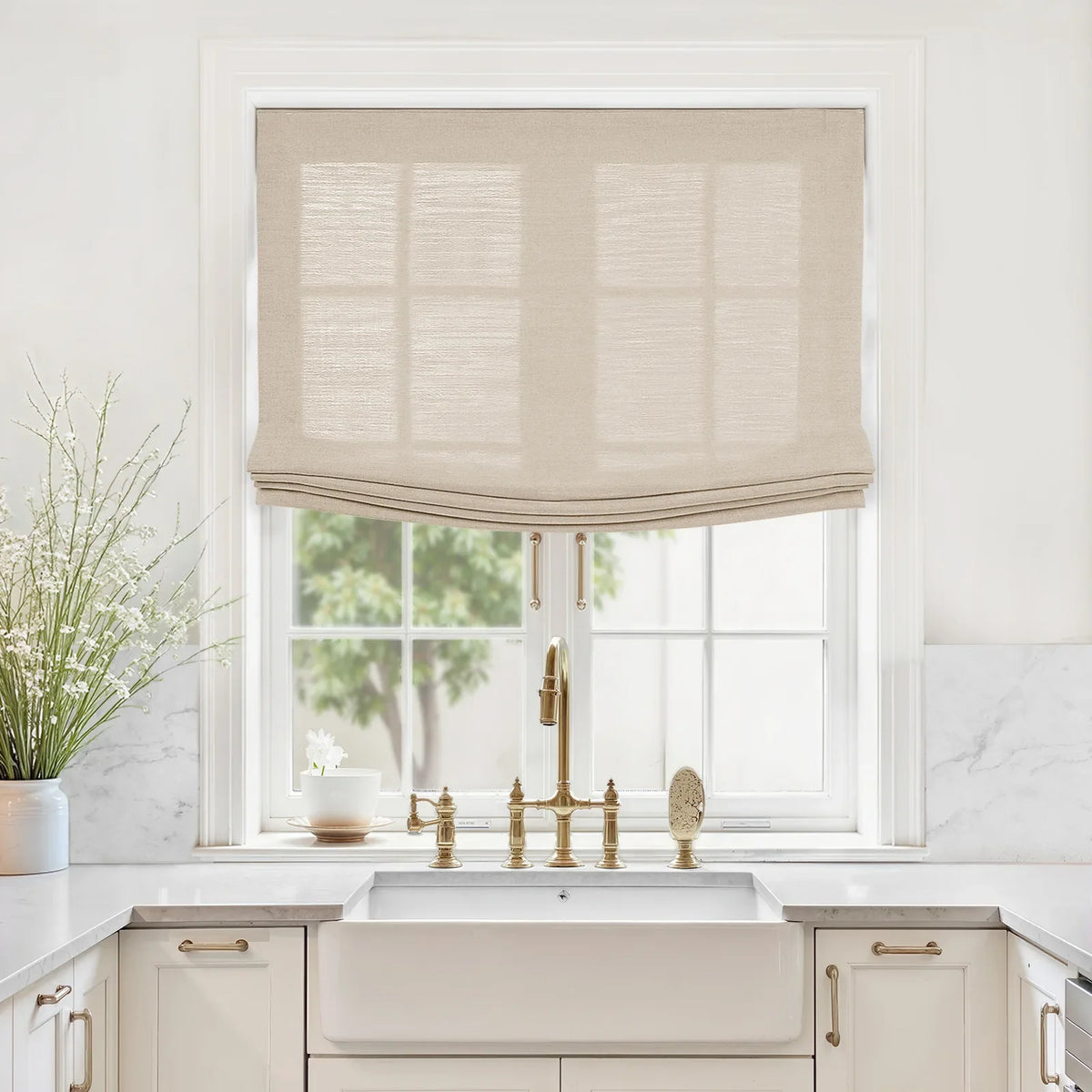 Liz Linen Relaxed Roman Blind Cord Lift