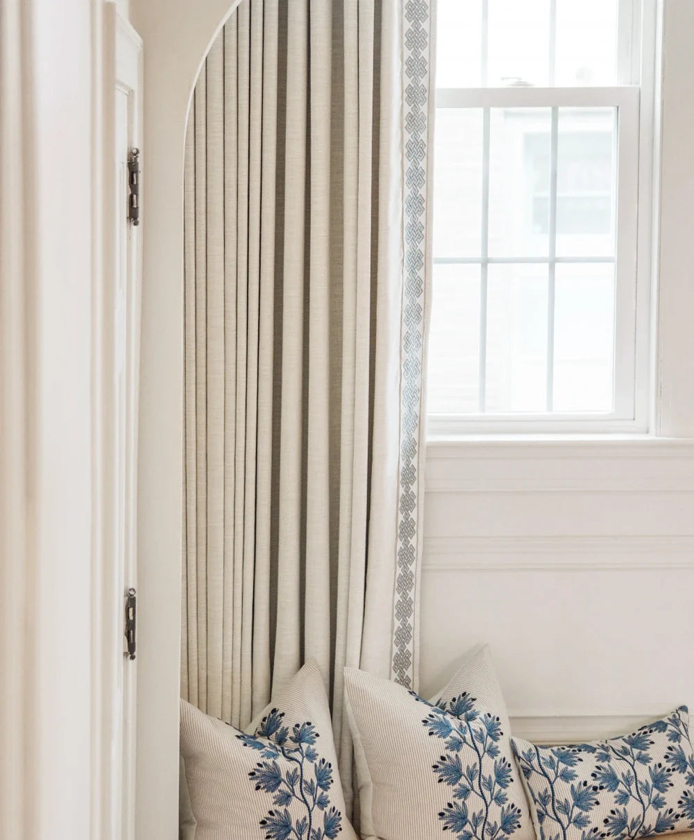 TWOPAGES CURTAINS AU