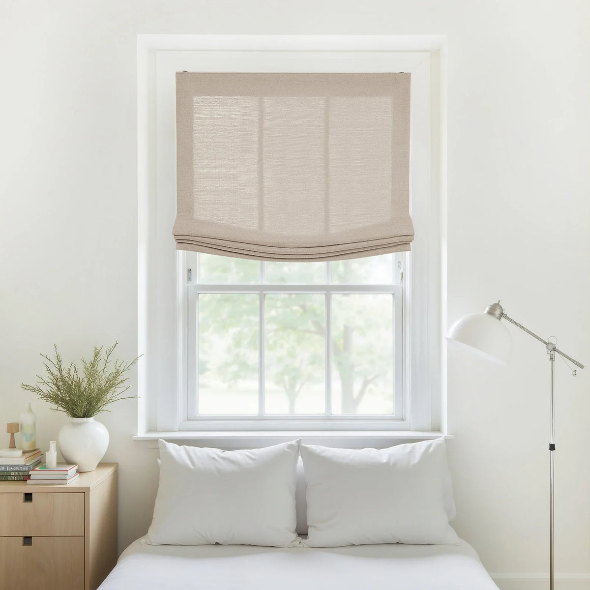 Liz Linen Relaxed Roman Blind Cord Lift