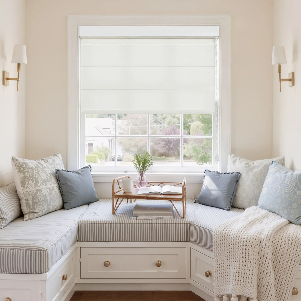 Cascade Light Filtering Sheer Blind Cord Lift